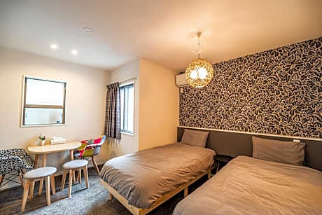 Quadruple Room with Tatami Area 2