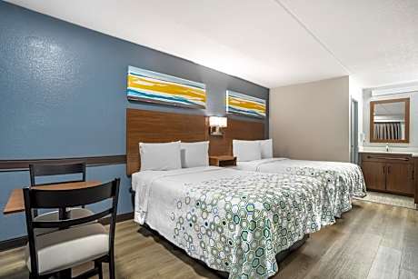 Studio Room with Two Double Beds Non-Smoking