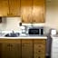 Bay Lake Inn - Frontiersman Motel