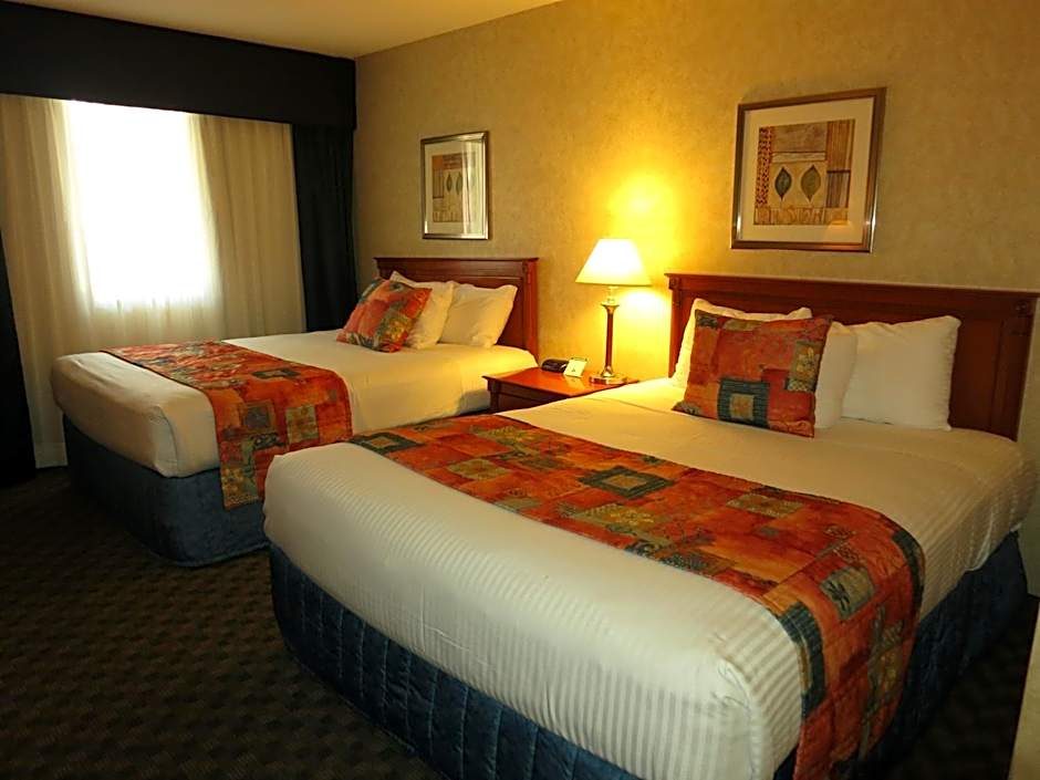 North Vancouver Hotel