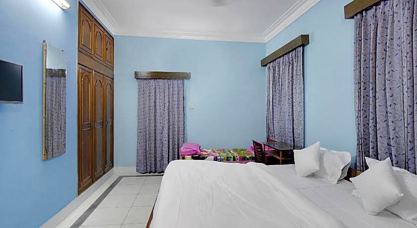 Pogl Brahmaputra Guest House by OYO Rooms – Guwahati, TX