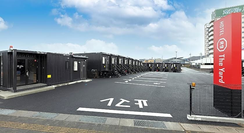 HOTEL R9 The Yard Ena