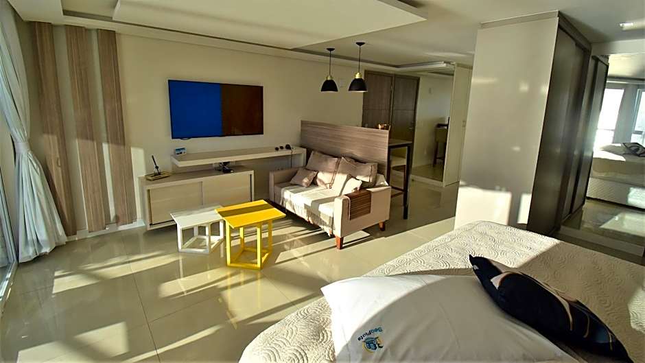Seaflats Iate Plaza Hotel
