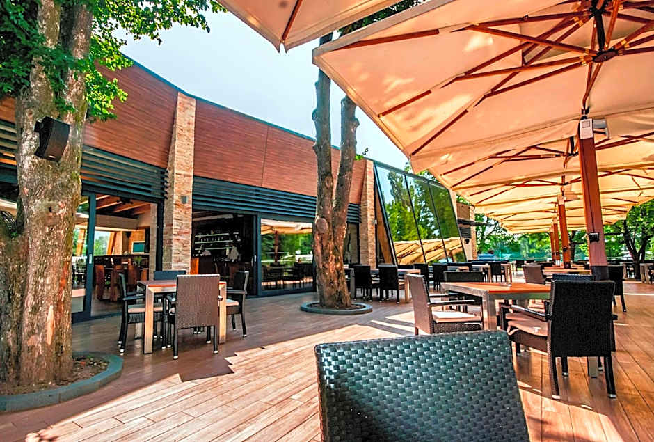 Villas and apartments Oaza