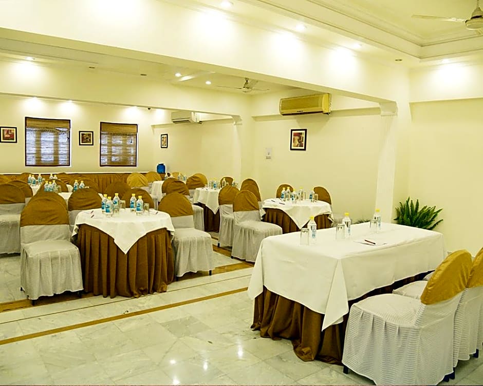 Hotel Shiva Residency