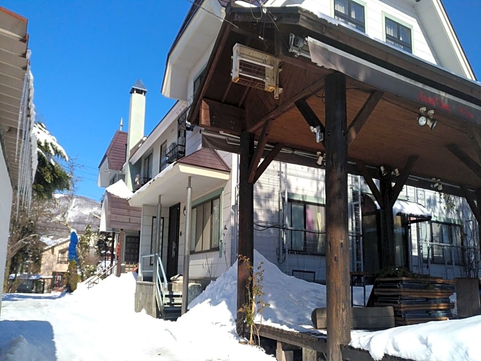 Petit Hotel P-Bow