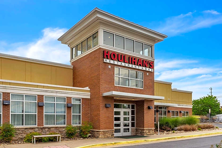 DoubleTree By Hilton Front Royal Blue Ridge Shadows