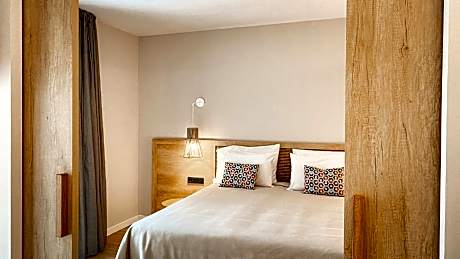 Suite with Pool View