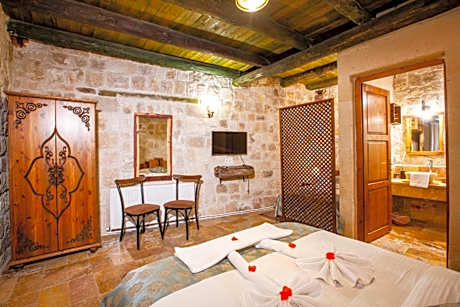 Triple Room with Shower