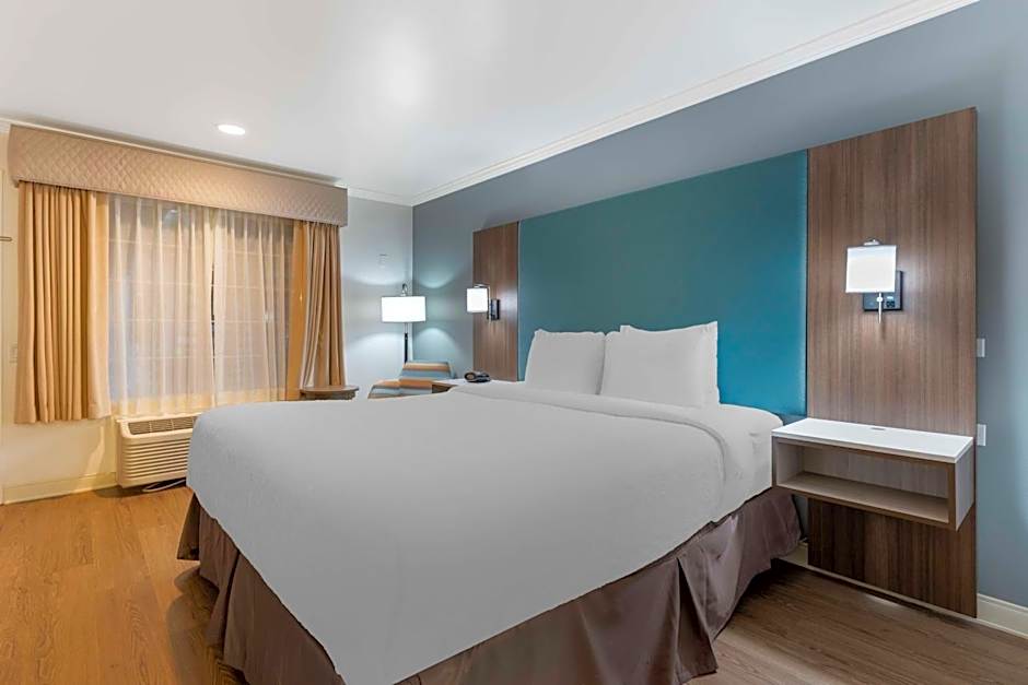Best Western Plus Riviera