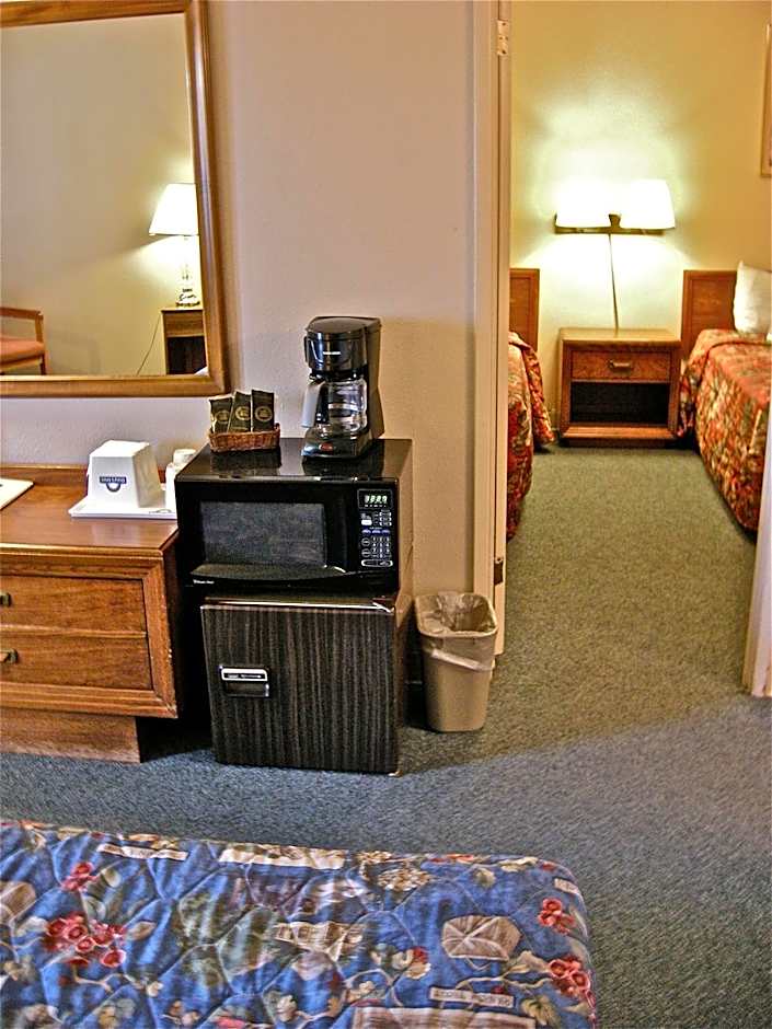 Days Inn by Wyndham Burns