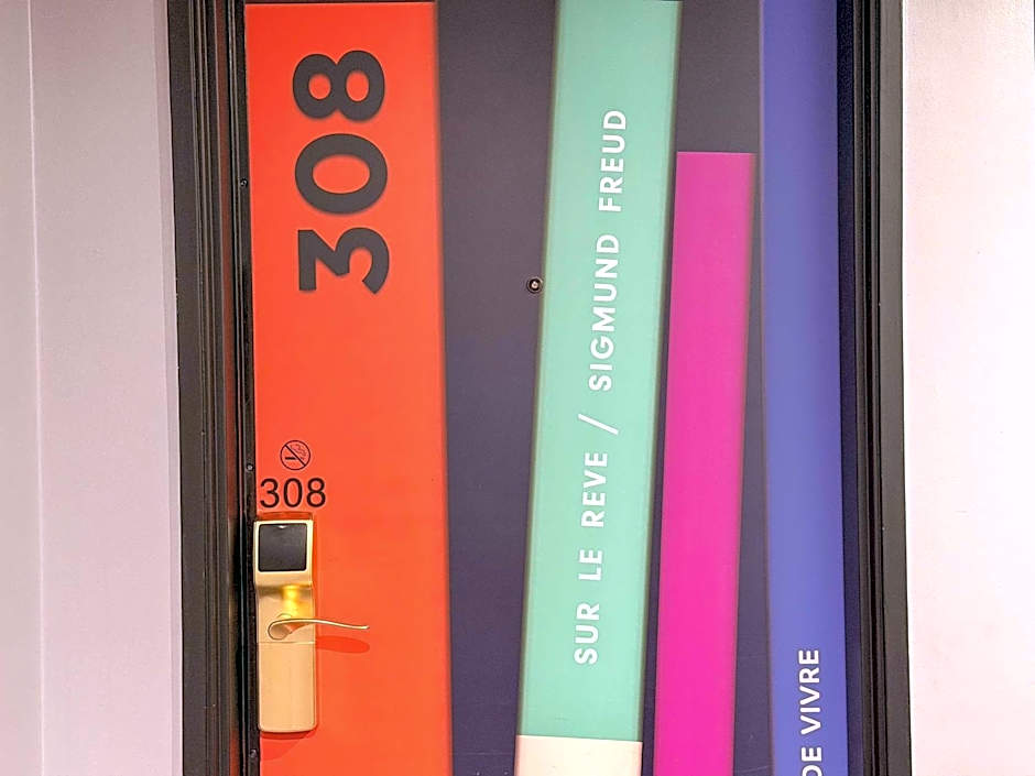 Ibis Styles Paris Tolbiac Bibliotheque