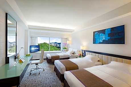 Prime Deluxe Twin & Sofa Bed Room