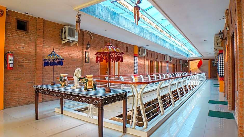 Horton Hotel – Cirebon, OH