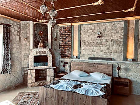 Deluxe Double Room with Bath