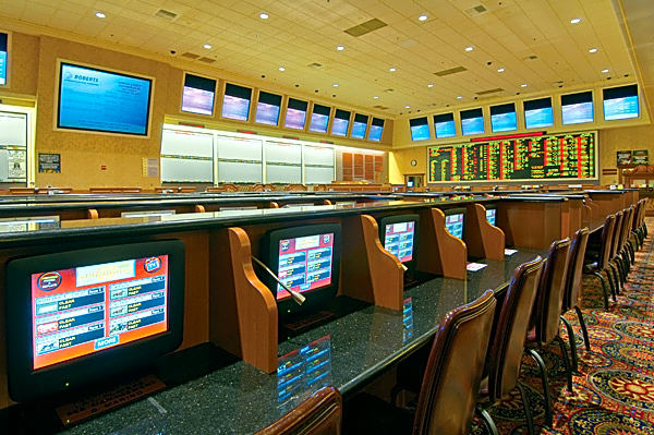 Suncoast Hotel & Casino