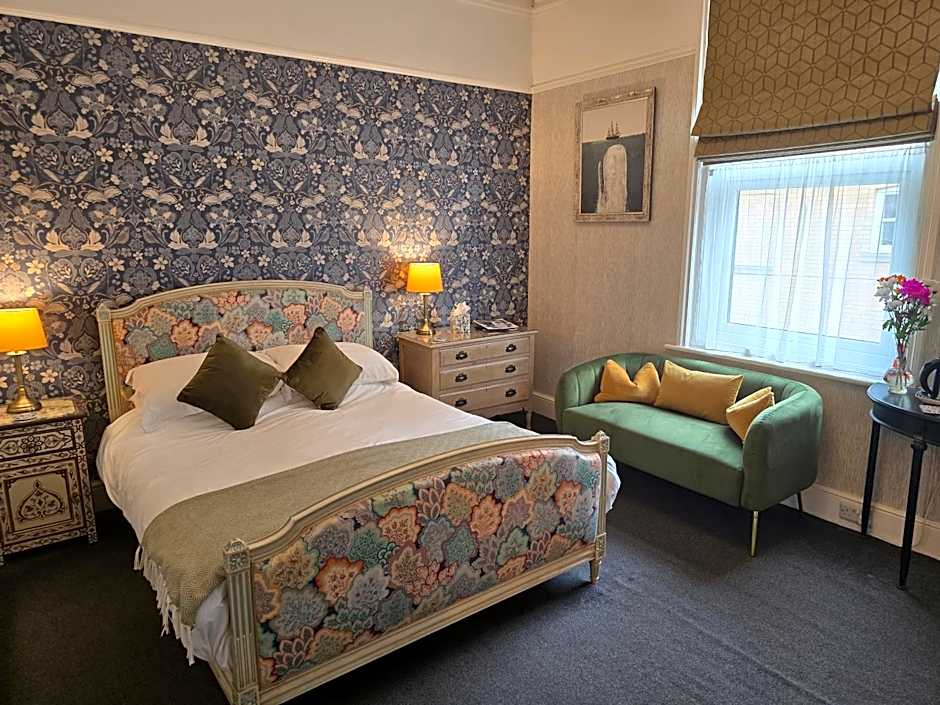 Ashburton House - B&B