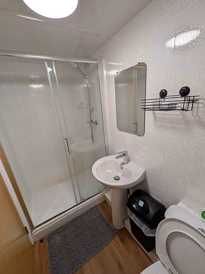 Kings Arms Guest House Ebbw Vale