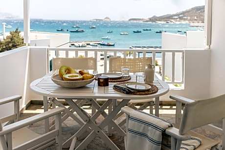 Om Living Milos