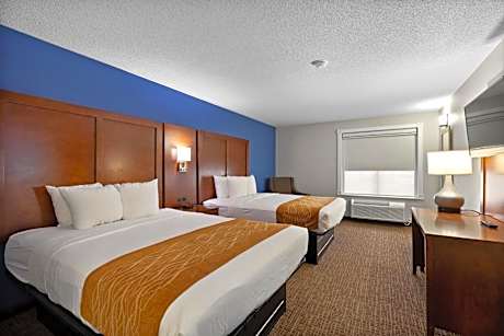 Queen Room with Two Queen Beds - Non-Smoking