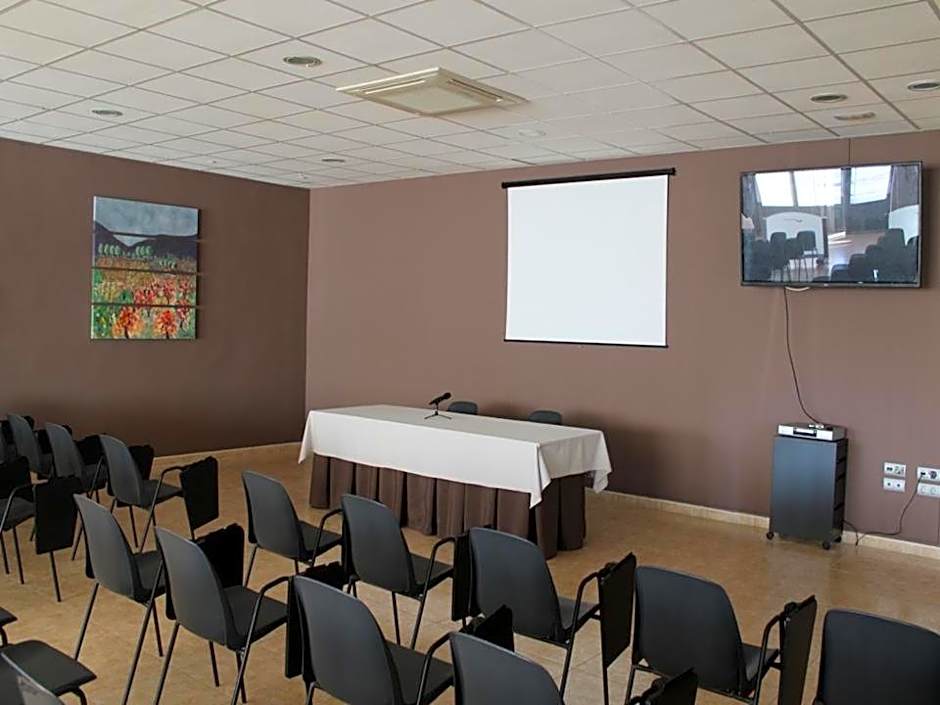 Hotel Restaurante El Tollo