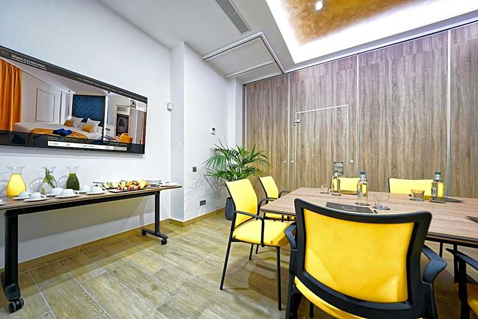 Design Plus Bex Hotel