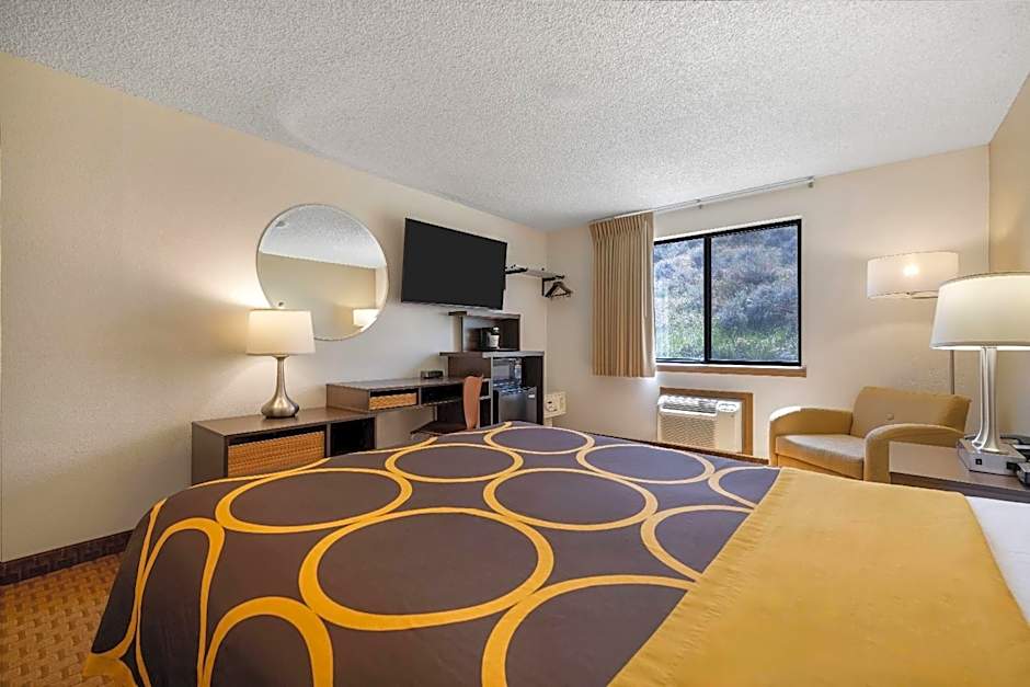 Super 8 by Wyndham Cody