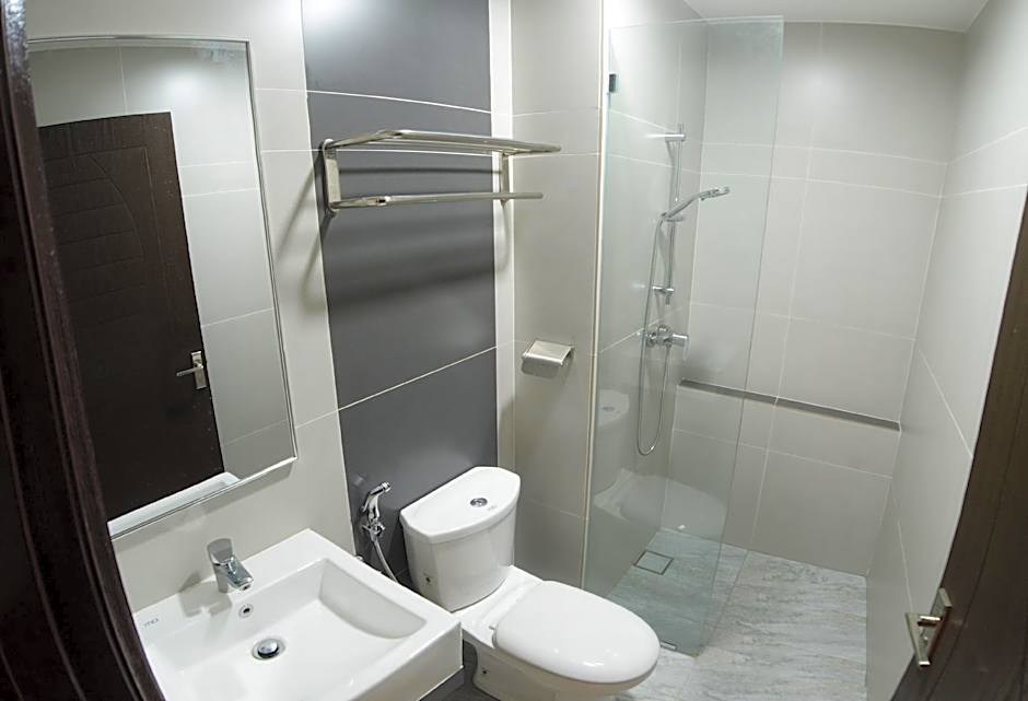 STAR-WELL HOTEL