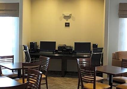 Sleep Inn & Suites Garden City