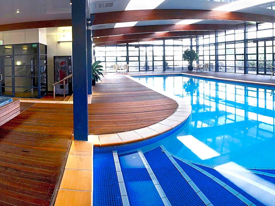 Novotel Canberra