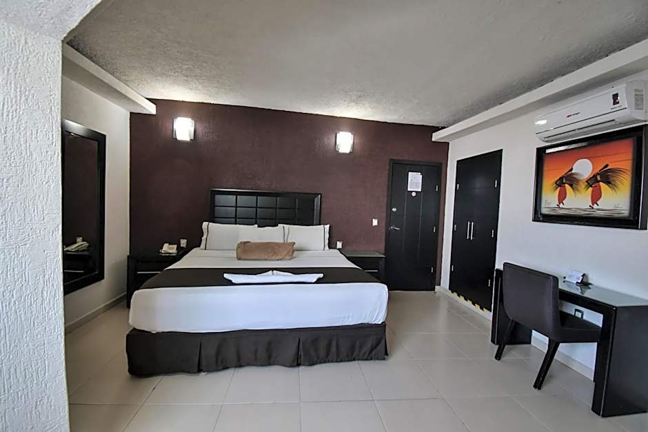 Hotel Portonovo Plaza Centro