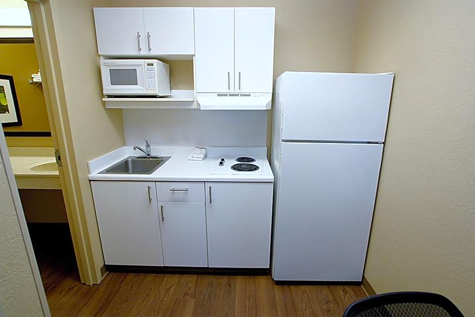 Extended Stay America Suites - Fresno - North