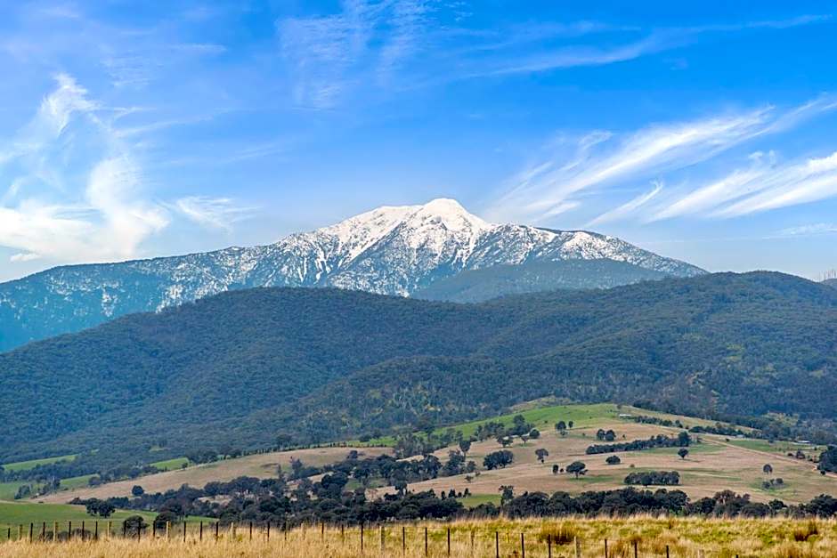Off Mountain Accommodation