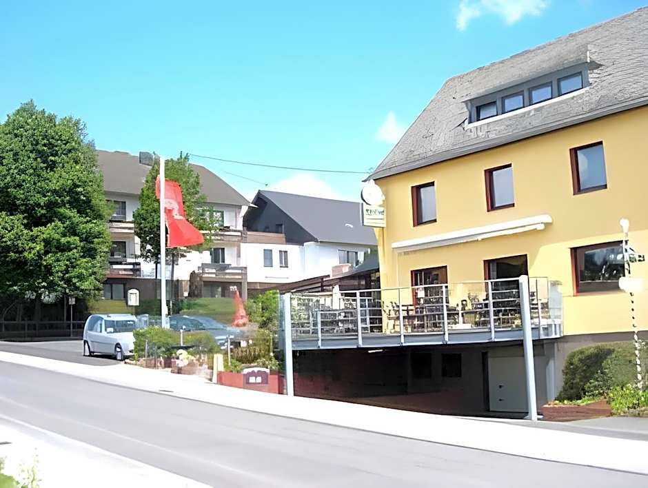 Hotel zur Burg Nurburg
