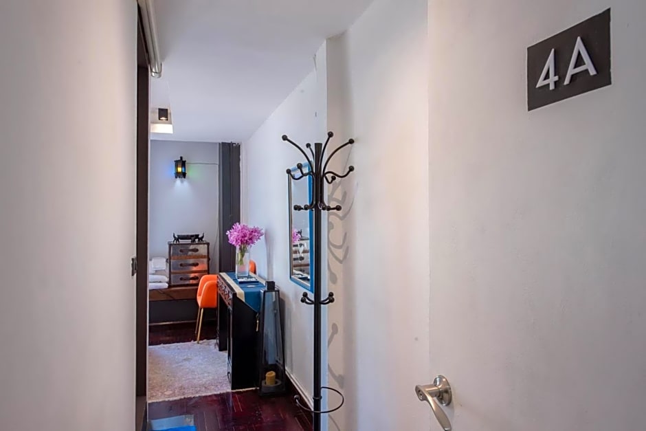 Elixir Hostel Bangkok