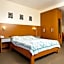 [ACTIVE] Fuente Oro Business Suites
