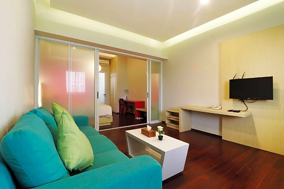 Pejaten Valley Residence