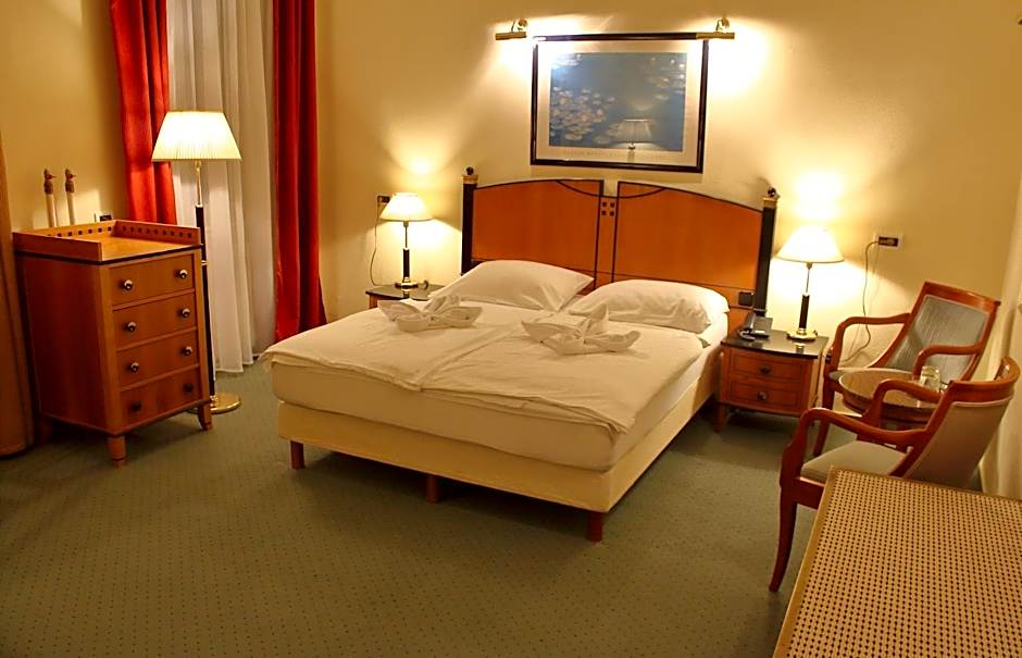Hotel Centrál