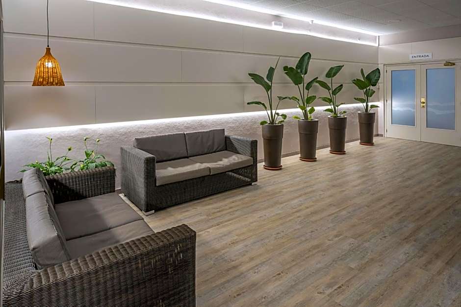 GHT Oasis Tossa & Spa