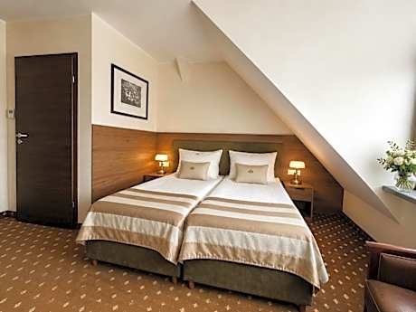 Small Double or Twin Room