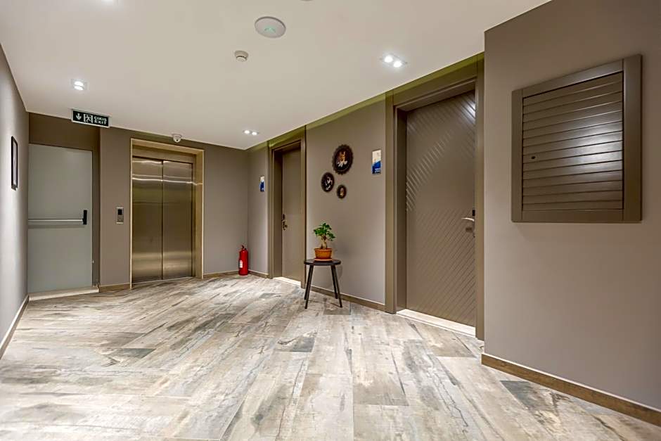 Melanippe Relaxing Hotel -Adults Only