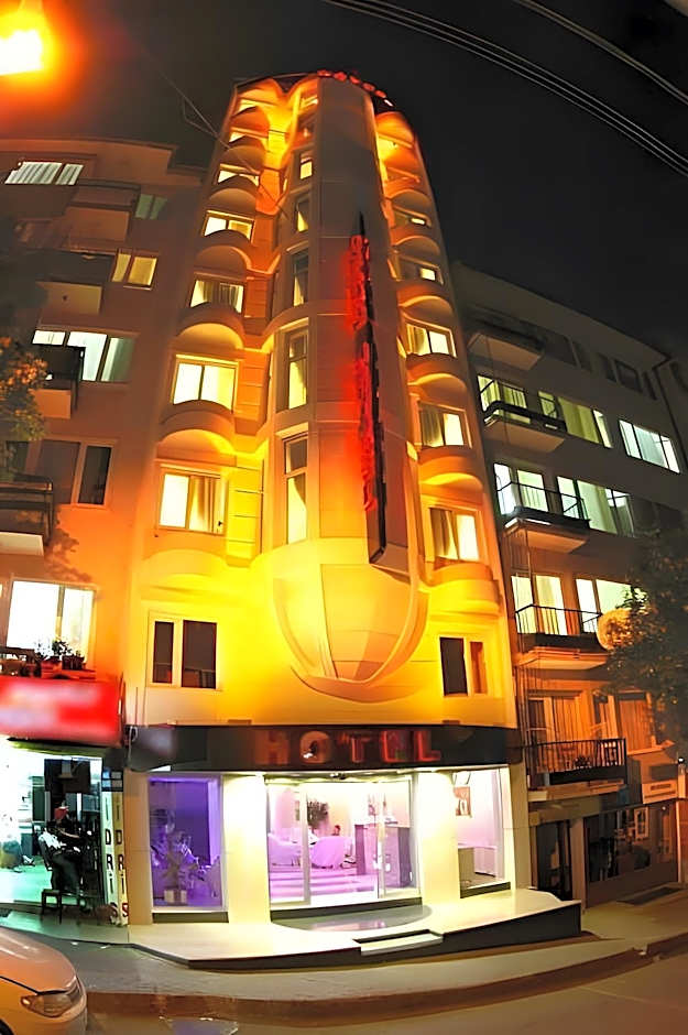 Hotel Grand Heykel