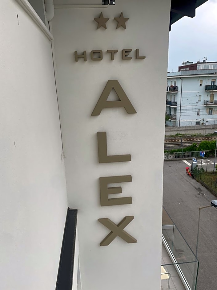 Hotel Alex