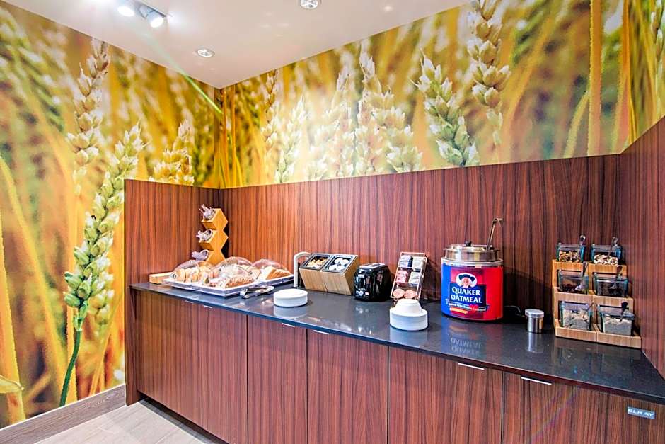 Fairfield Inn & Suites by Marriott St Petersburg North