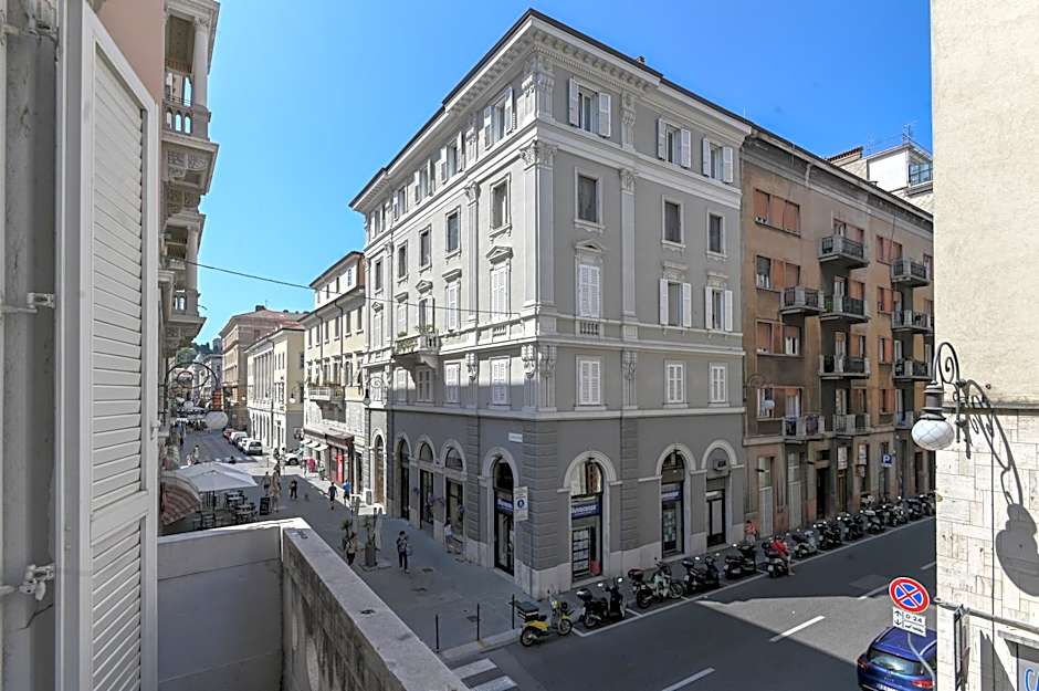 ADRIA Luxury Residence - Centro Trieste