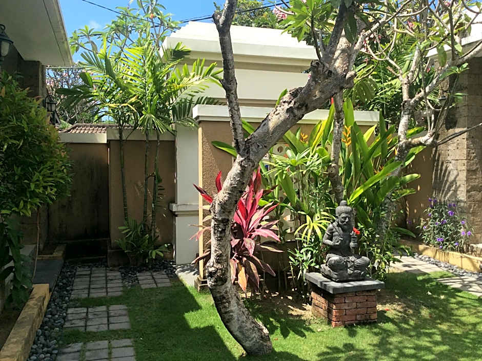 Ayu Love and Harmony Guest House