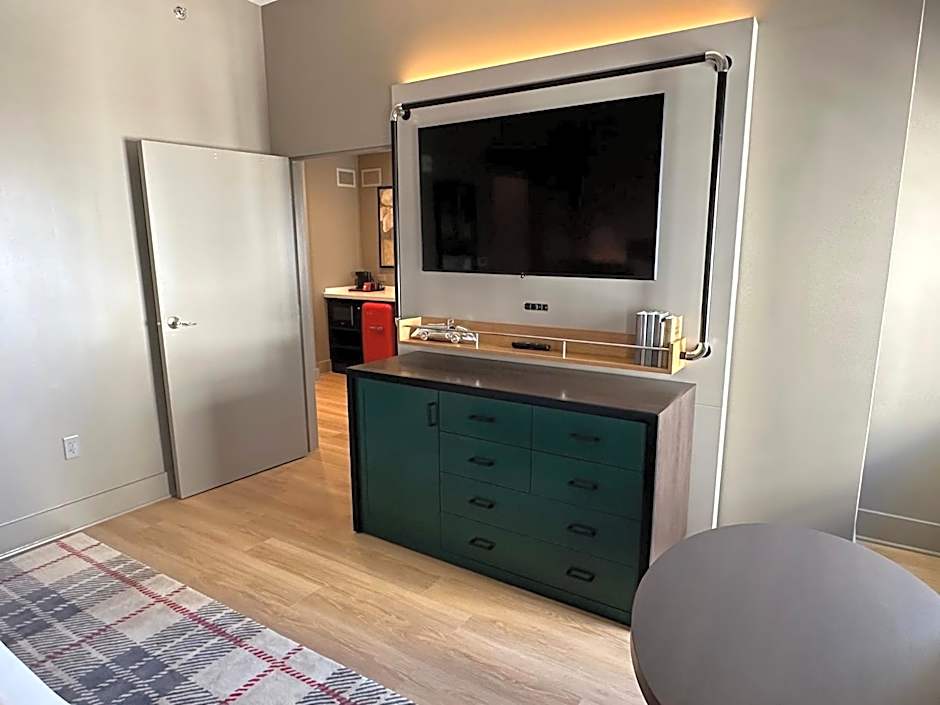 Hotel Indigo Baton Rouge Downtown By IHG