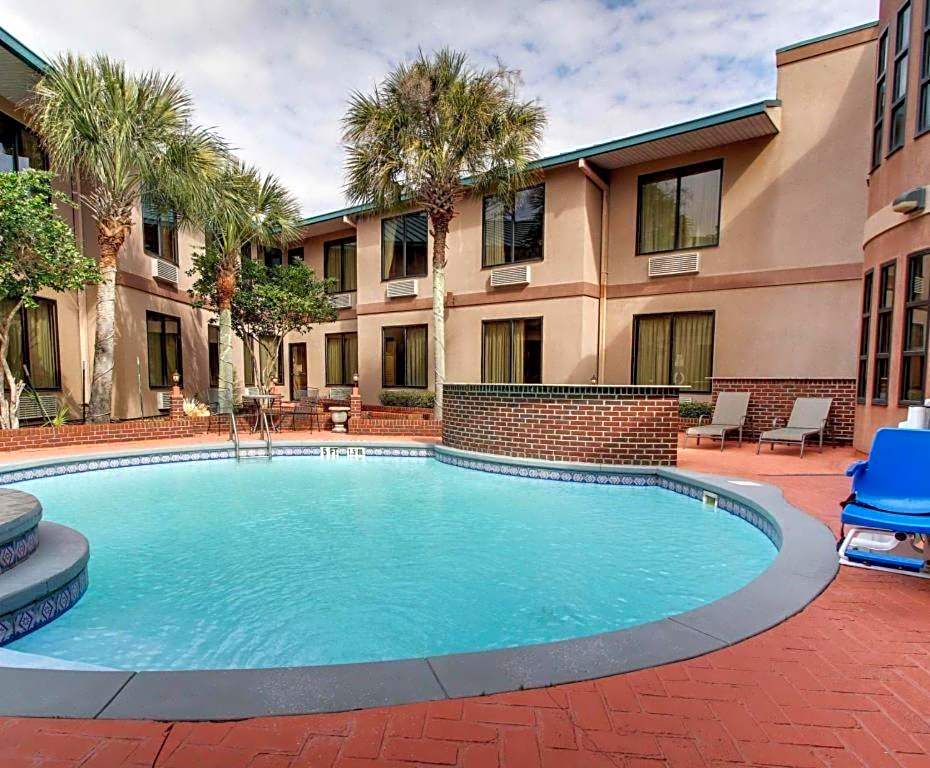 Baymont by Wyndham Laurel