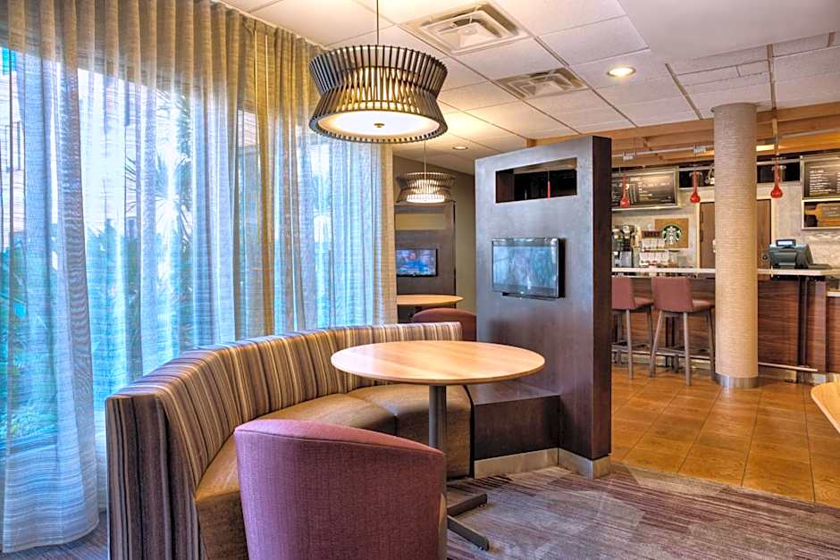 Courtyard by Marriott McAllen Airport