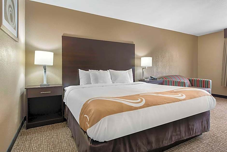 Quality Inn & Suites Lebanon I-65